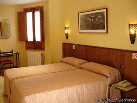 Hostal Sol Toledo Ngoại thất bức ảnh