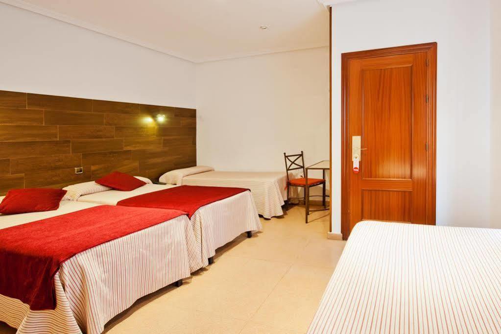 Hostal Sol Toledo Ngoại thất bức ảnh